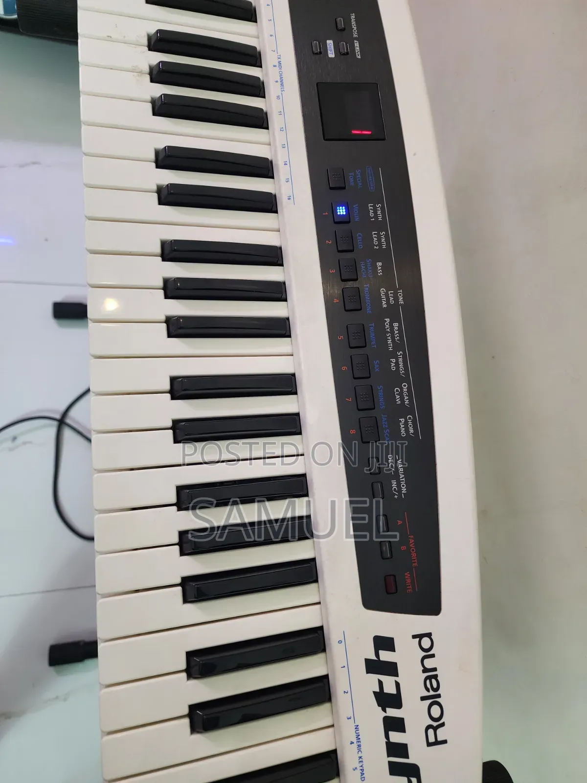 Roland Ax Synth