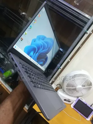 Laptop Dell Latitude 3440 16GB Intel Core i5 SSD 256GB
