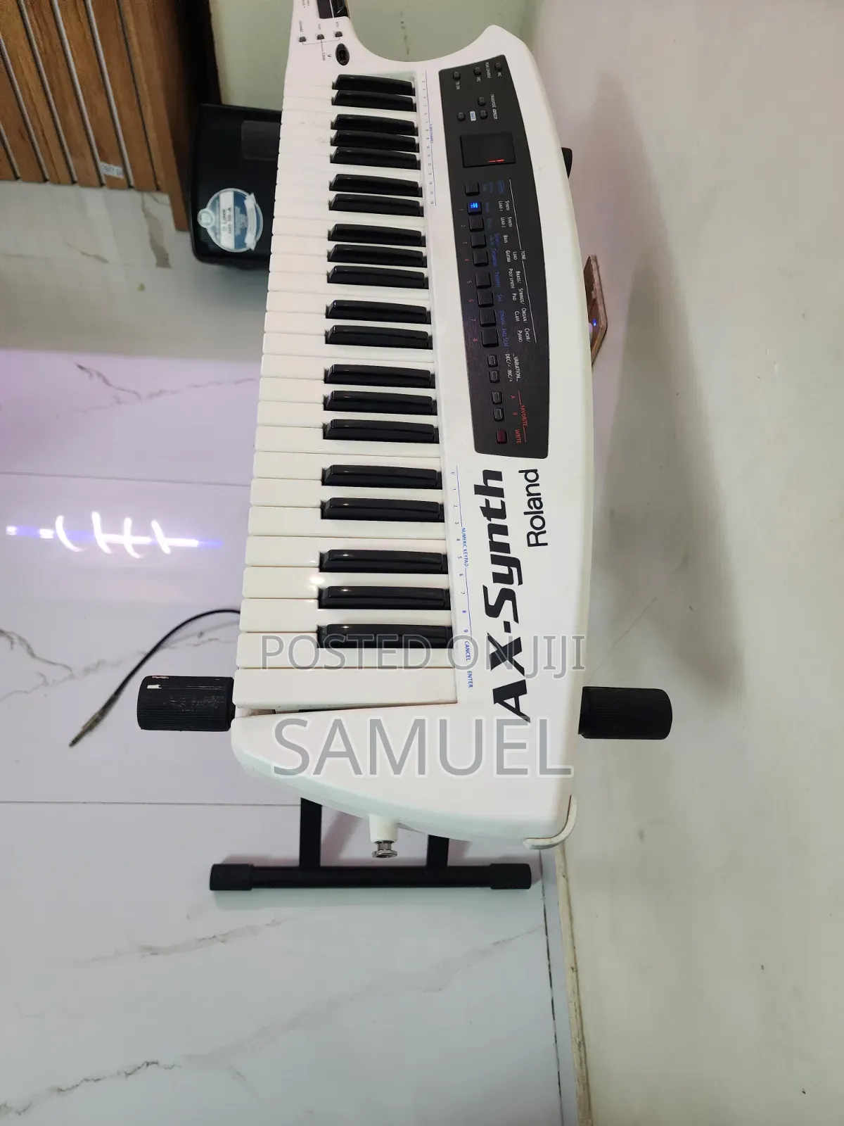 Roland Ax Synth