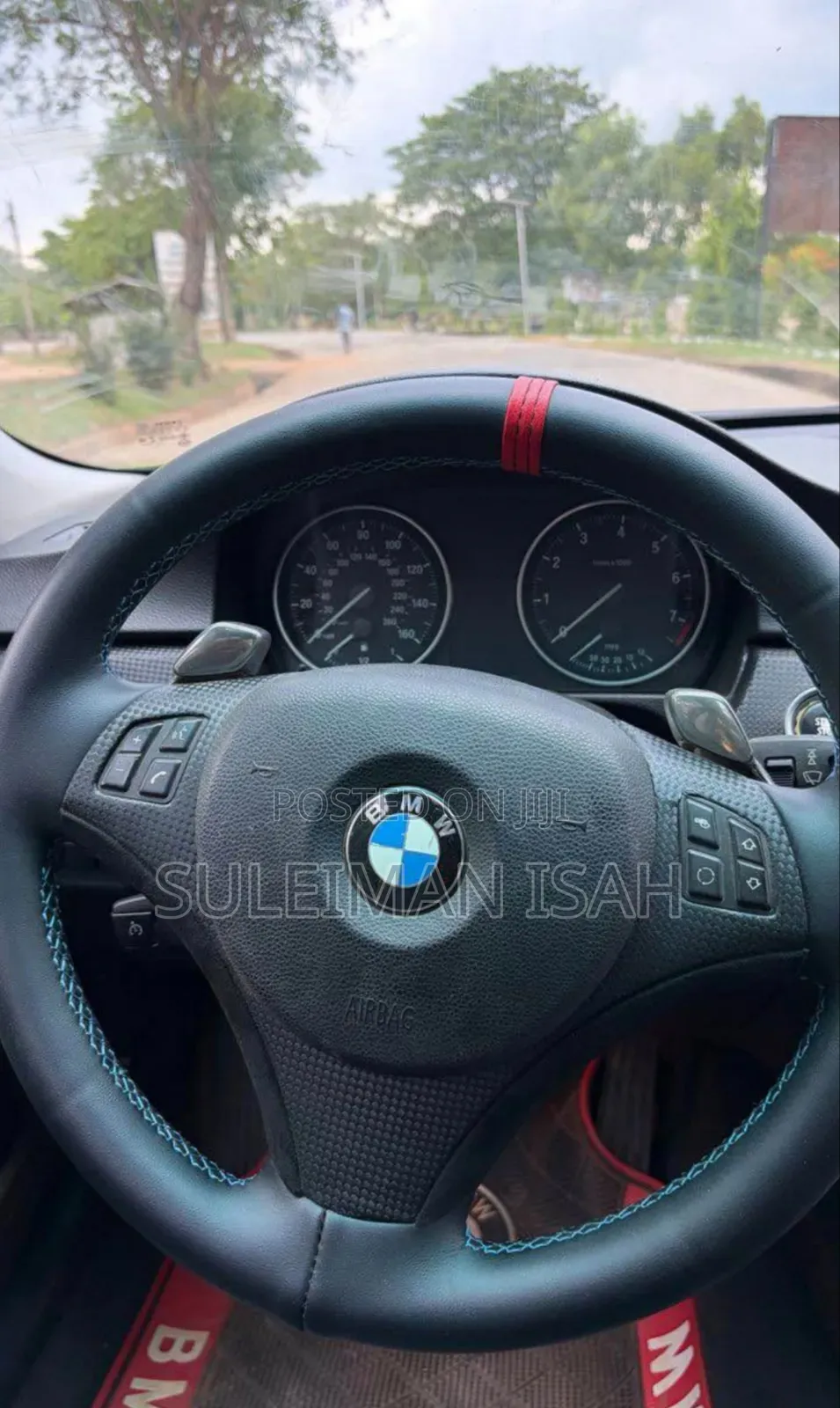 BMW 328i 2011 Orange