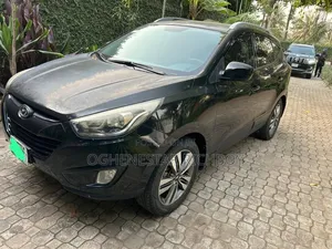 Salon Car Hyundai For Rent