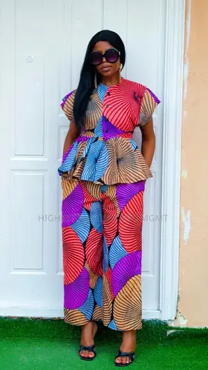 Trouser and Top - Style 821