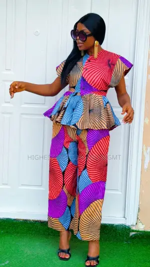 Trouser and Top - Style 821