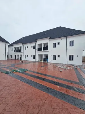 2bdrm Apartment in Back Of Dunamis, Lugbe District for rent