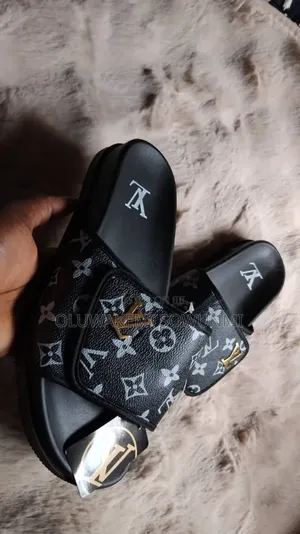 Beautiful Unisex Slide Slippers