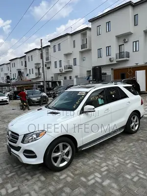 Mercedes-Benz GLE-Class 2016 Black