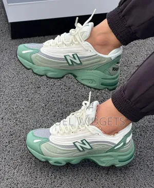 New Balance 1000 Midnight Green Sneakers – Premium Quality