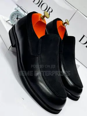 Leather/Suede Shoe