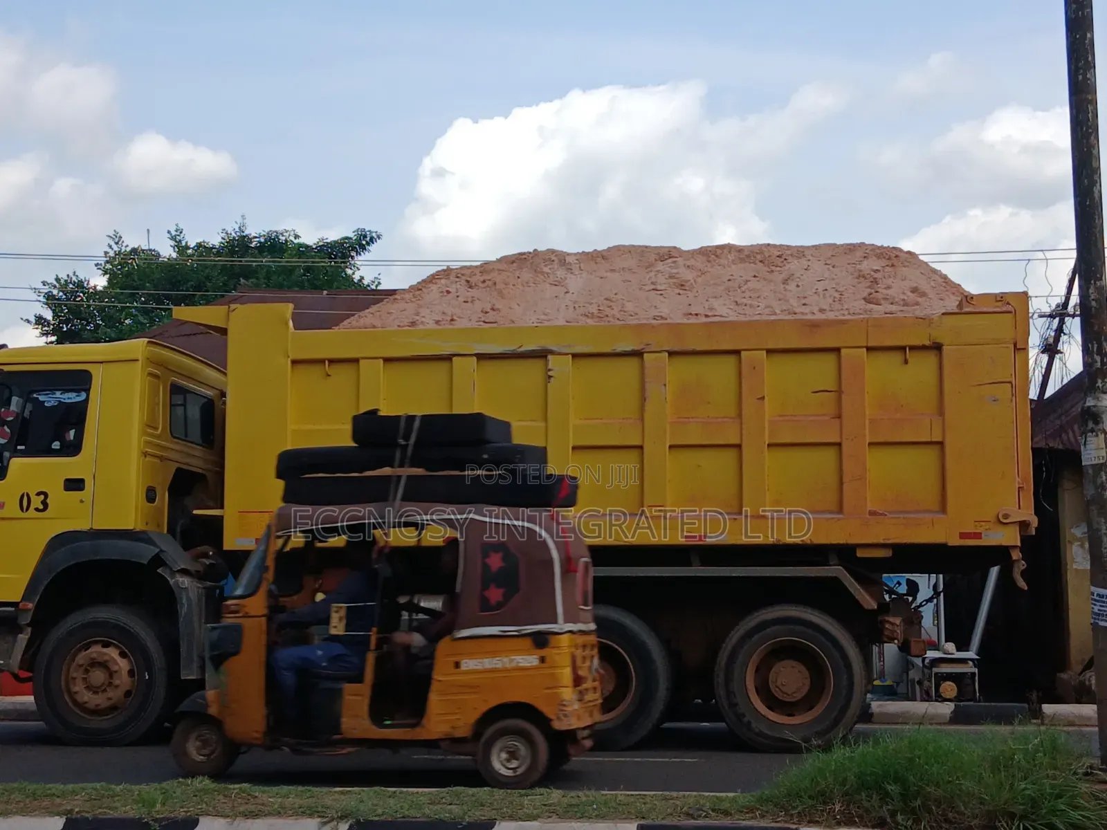 Fast Delivery: Premium Sharp Sand for Construction