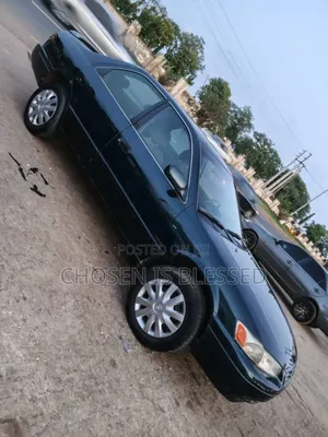 Toyota Camry LE 4dr Sedan (2.2L 4cyl 4A) 2000 Green
