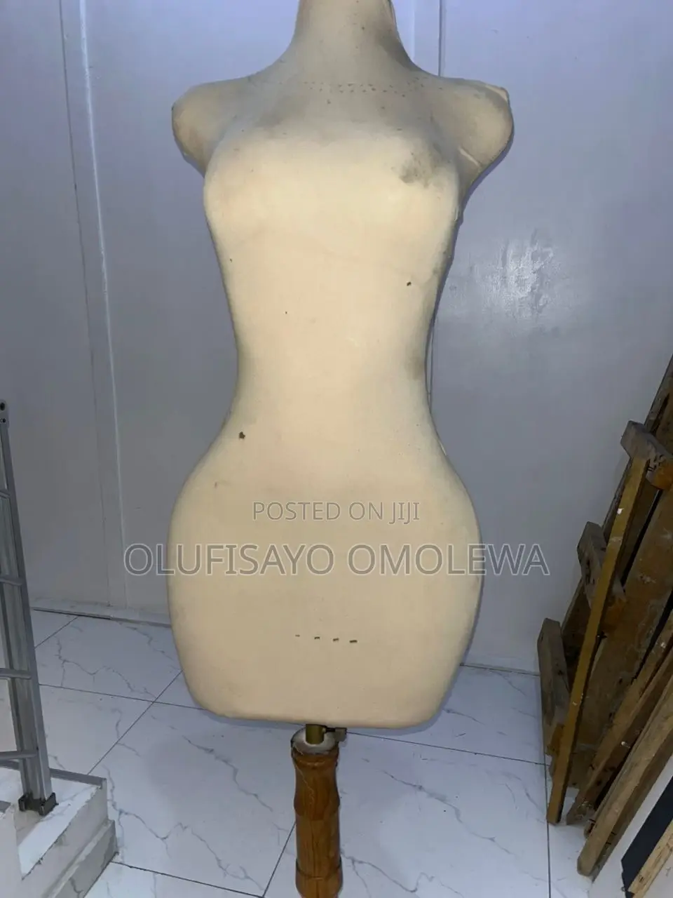 Pinnable Mannequin