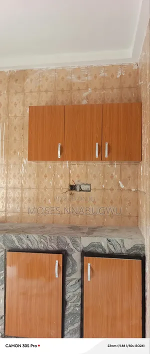 2bdrm Block of Flats in Circular Road Estate, Woji for rent
