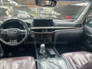 Lexus LX 2021 Black