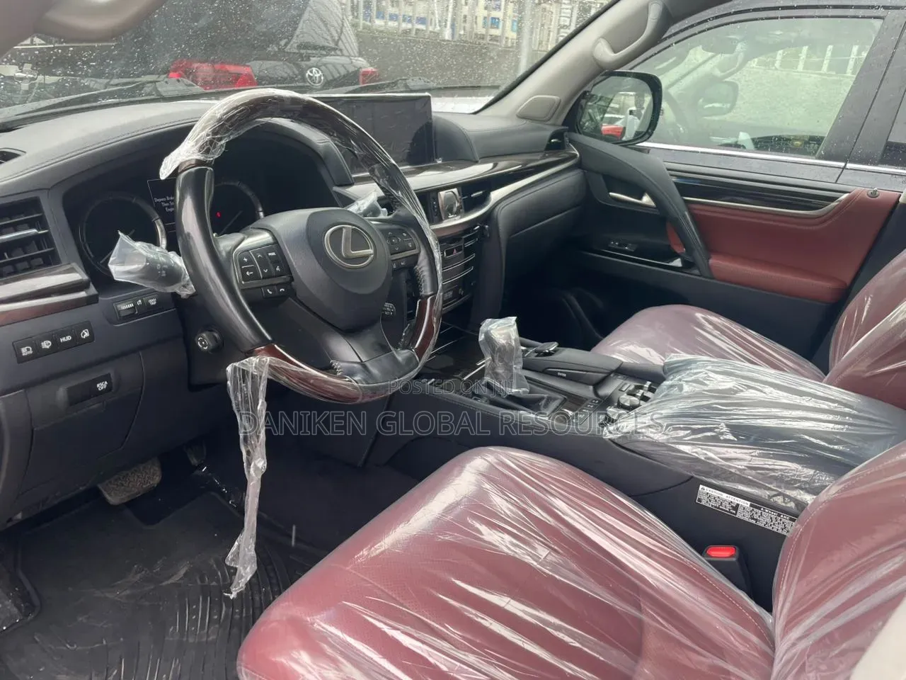 Lexus LX 2021 Black