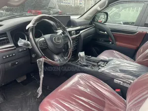 Lexus LX 2021 Black
