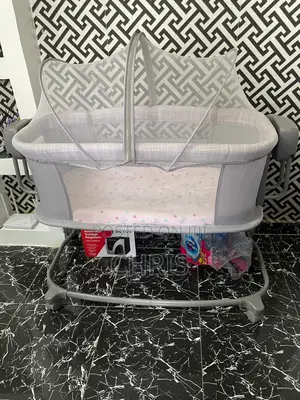Mastela 3in1 Bassinet With Music and Swing
