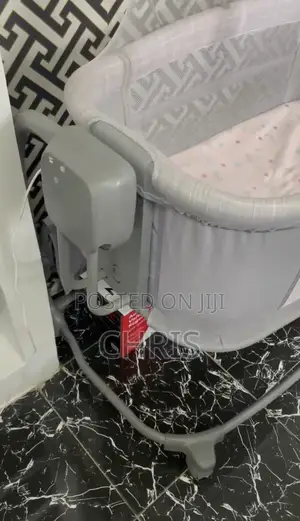 Mastela 3in1 Bassinet With Music and Swing