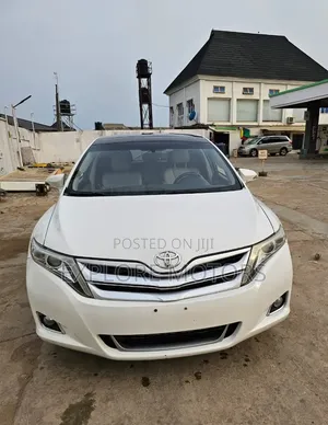 Toyota Venza 2015 White