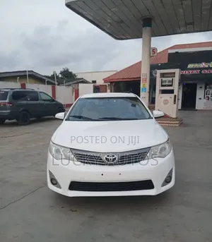 Toyota Camry 2013 White