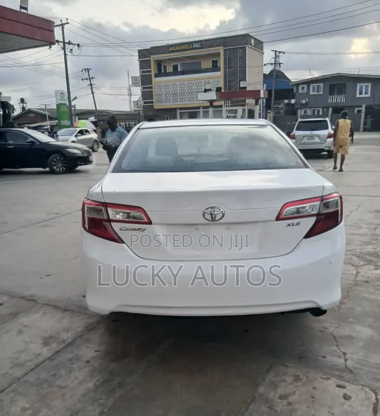 Toyota Camry 2013 White
