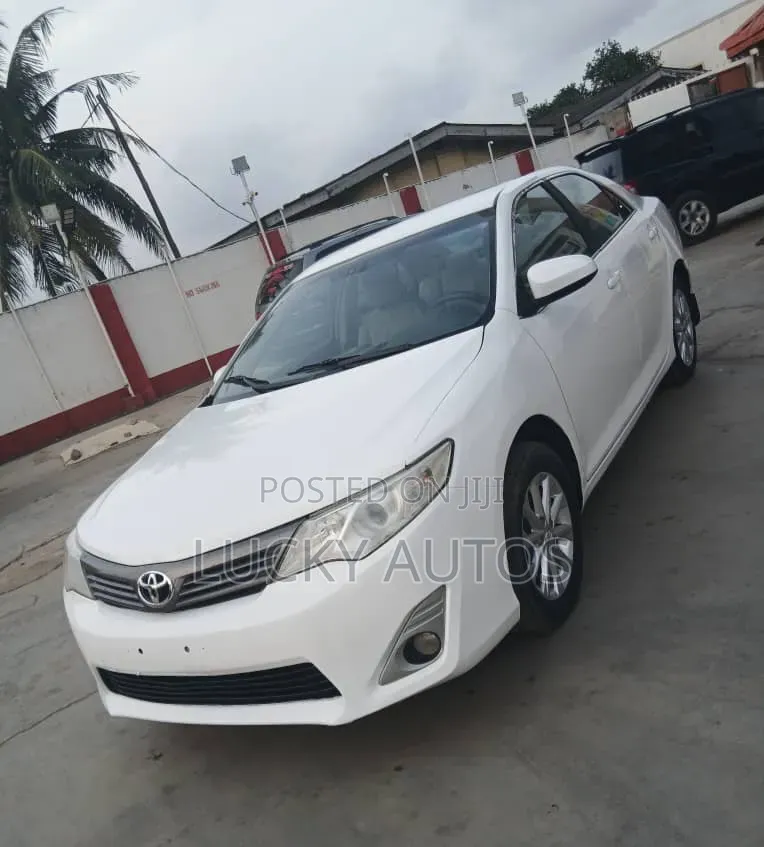 Toyota Camry 2013 White