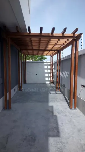 Wooden Pergola Shade
