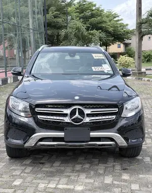 Mercedes-Benz GLC-Class 2017 Black