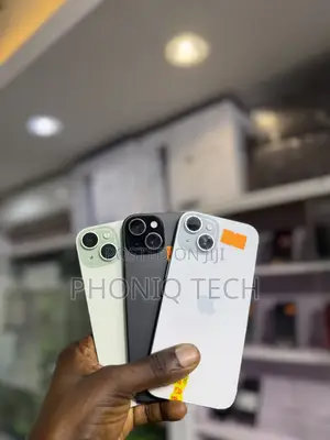 Apple iPhone 15 128 GB Green