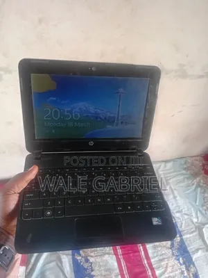 Laptop HP Mini 110 2GB Intel Pentium HDD 256GB