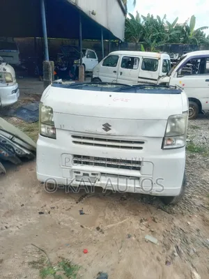 Suzuki Every 2004 White