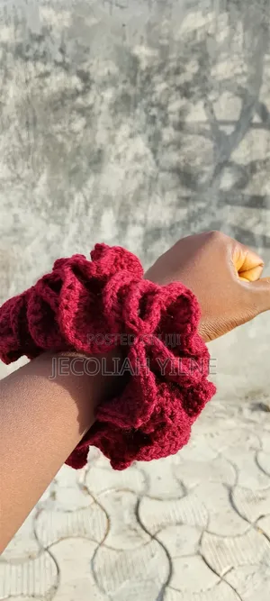 Crochet Scrunchie