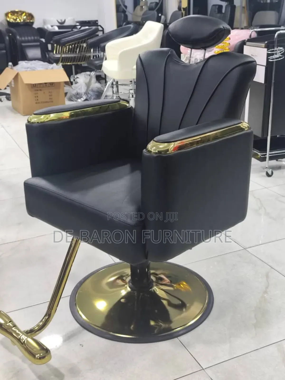 High Class Saloon /Stylist Chair