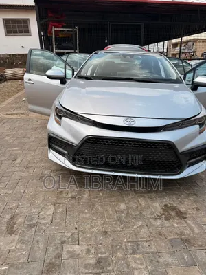 Toyota Corolla L 2021 Silver
