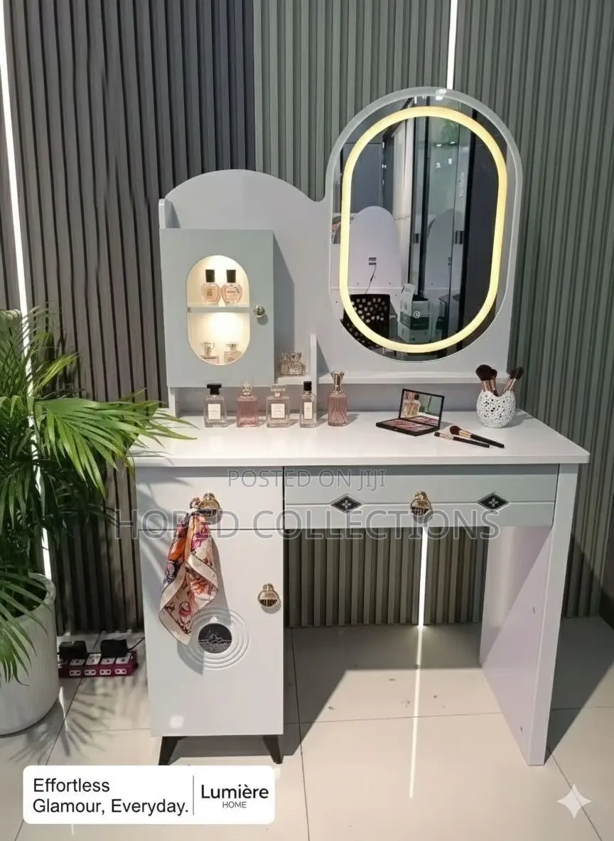 Makeup Station Set