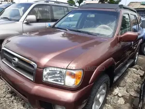 Nissan Pathfinder 2002 Burgundy