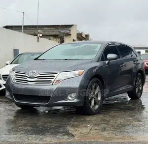 Toyota Venza 2010 Gray