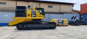 Brand New Komatsu Excavator Pc500-10 (50tons)