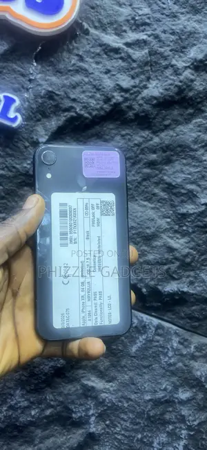 Apple iPhone XR 64 GB Black