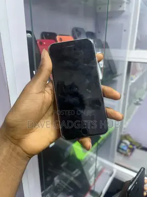 Apple iPhone 6s 32 GB Gray