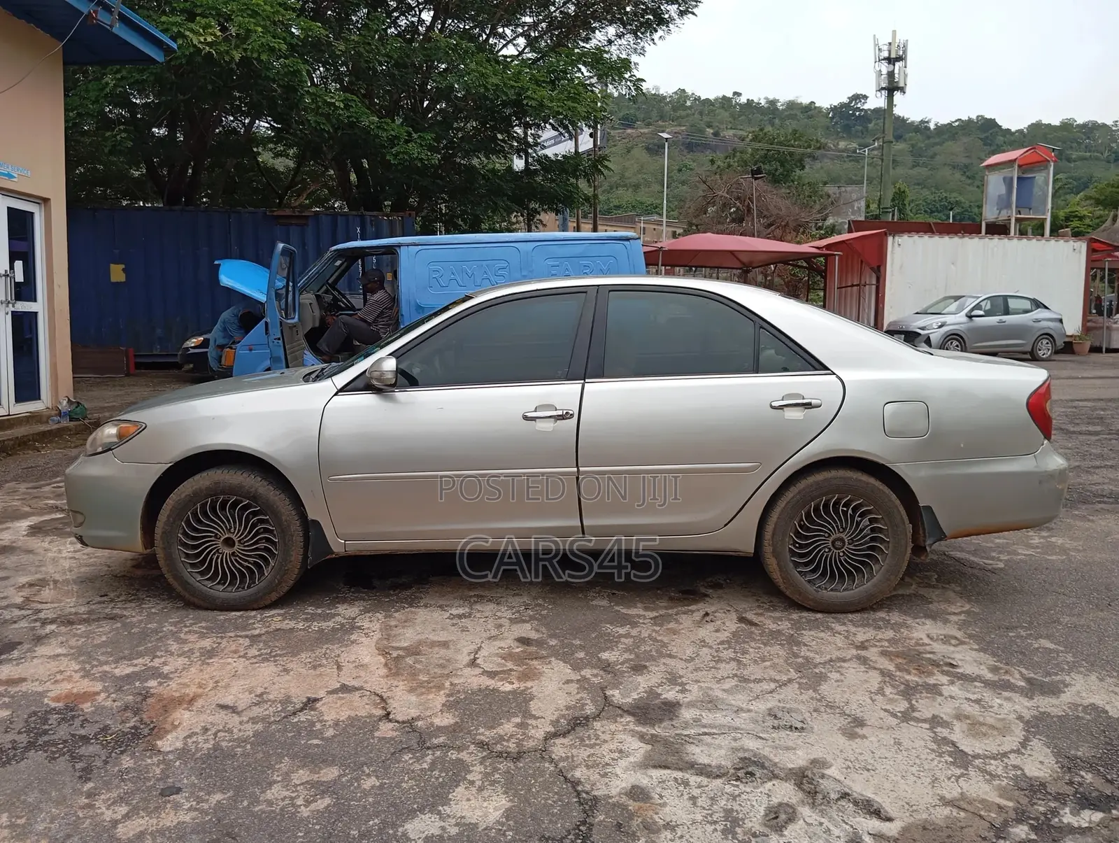 Toyota Camry 2004 Silver