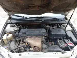 Toyota Camry 2004 Silver