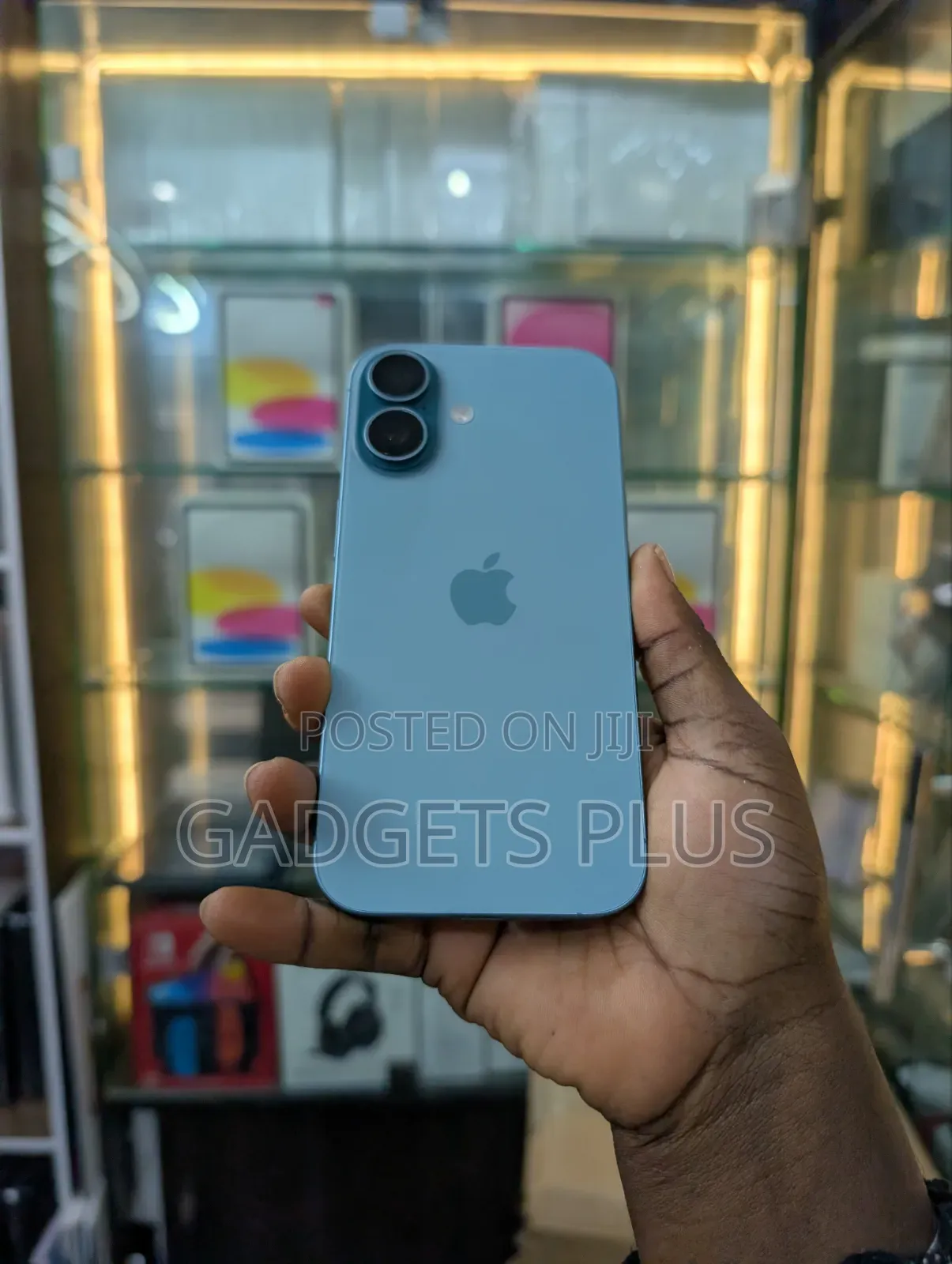 Apple iPhone 16 128 GB Green