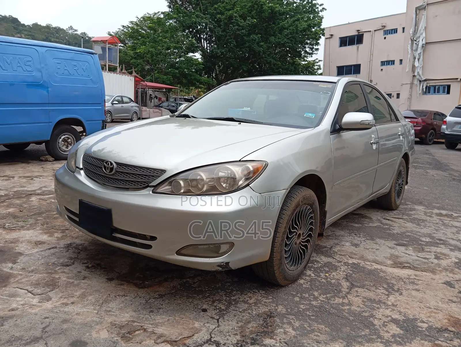 Toyota Camry 2004 Silver