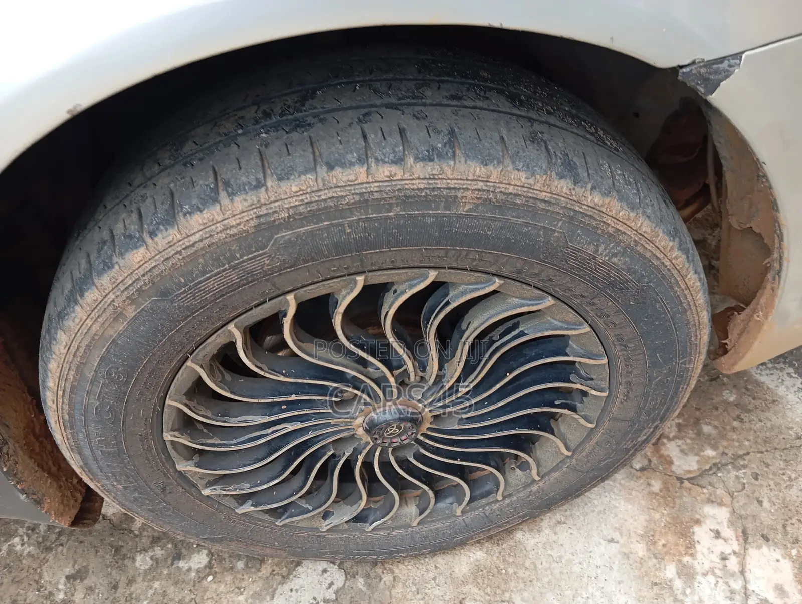 Toyota Camry 2004 Silver