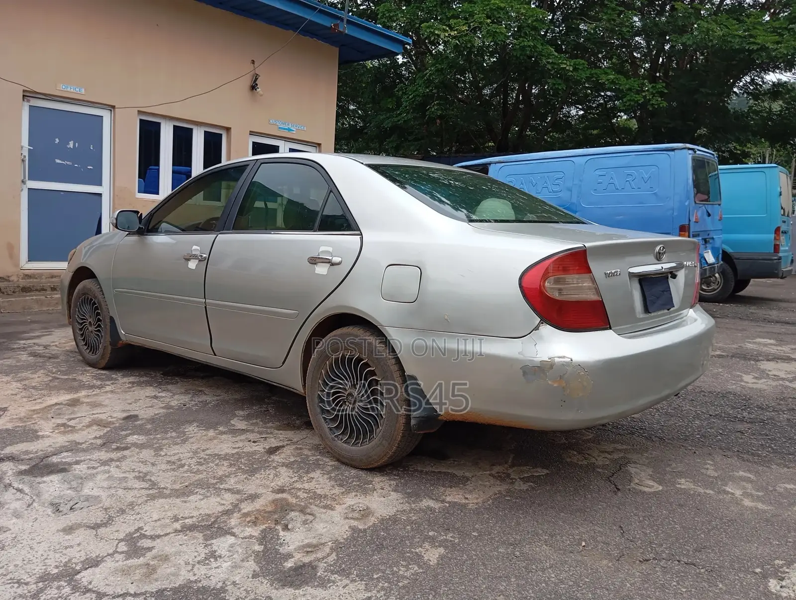 Toyota Camry 2004 Silver