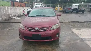 Toyota Corolla 2011 Red
