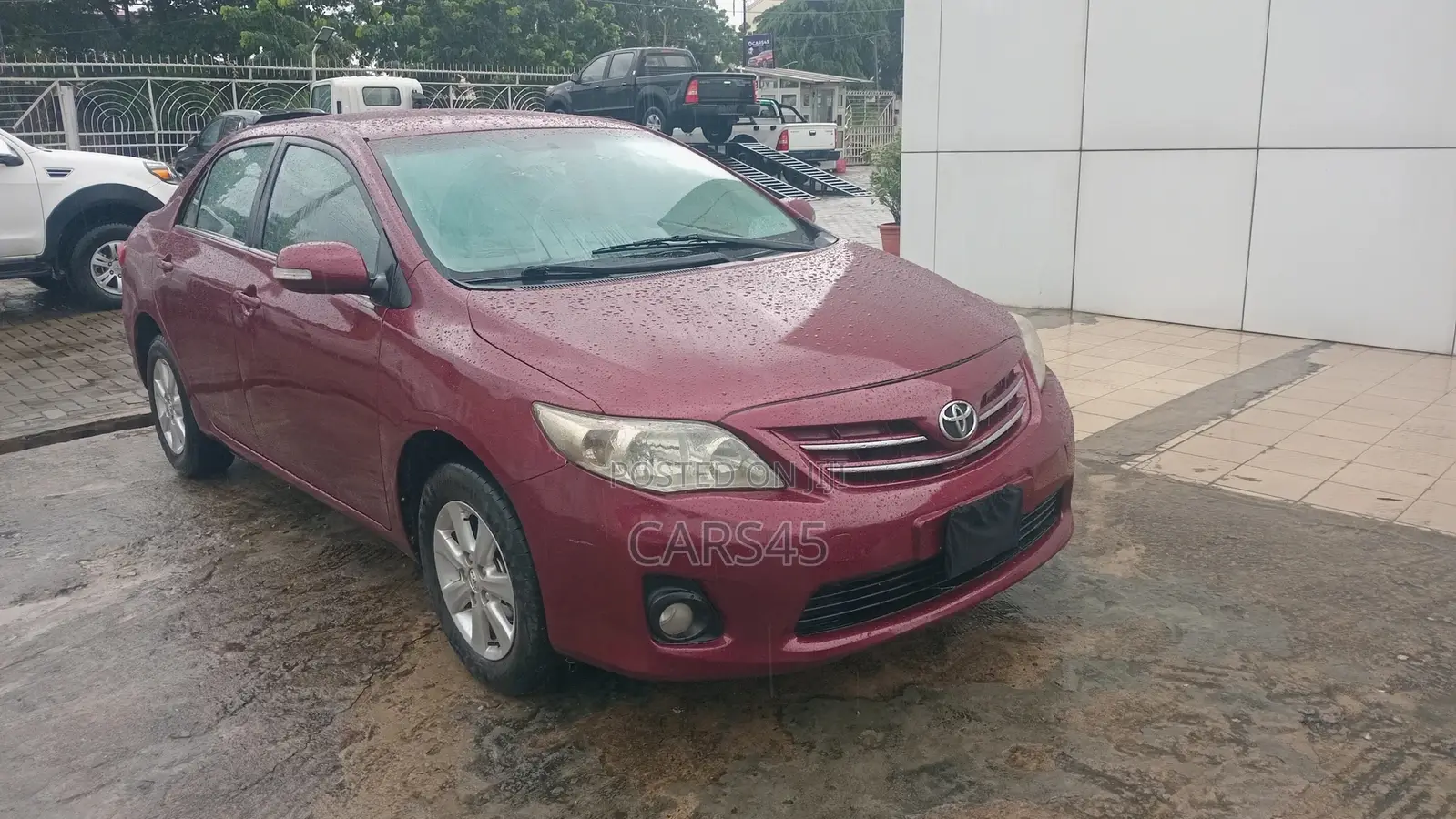 Toyota Corolla 2011 Red