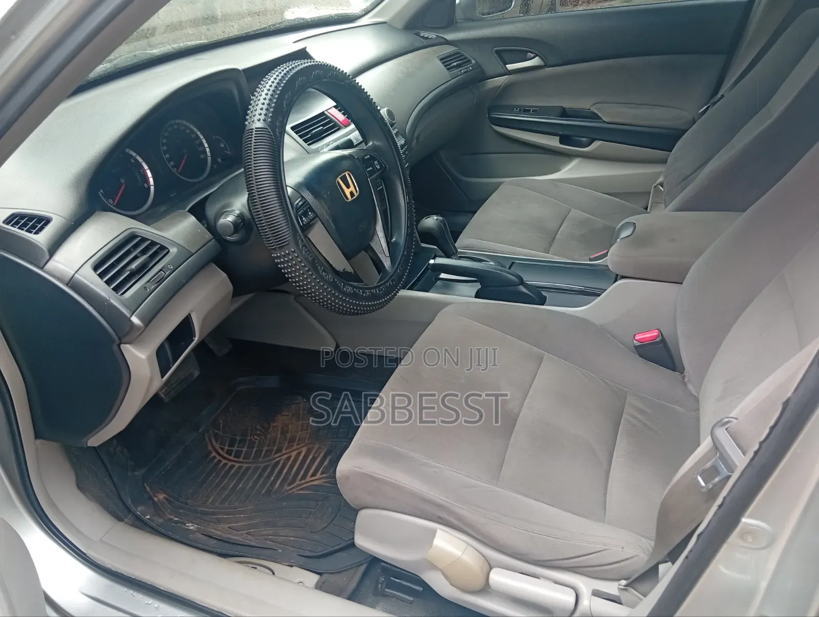 Honda Accord 2012 Silver