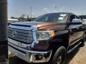Toyota Tacoma 2017 Brown