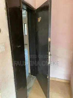 4bdrm Bungalow in Lugbe District for rent